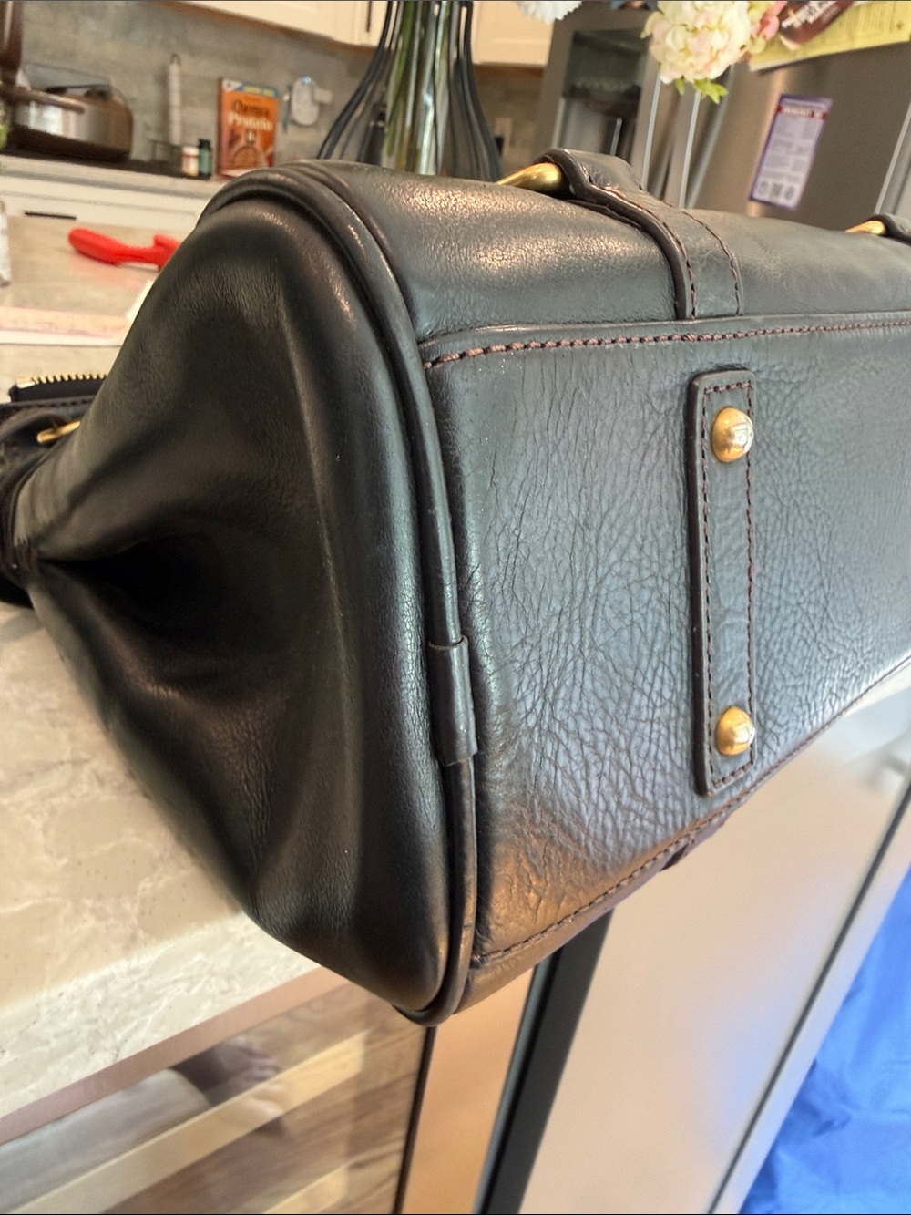 Dooney and Bourke Florentine satchel - Picture 5 of 7